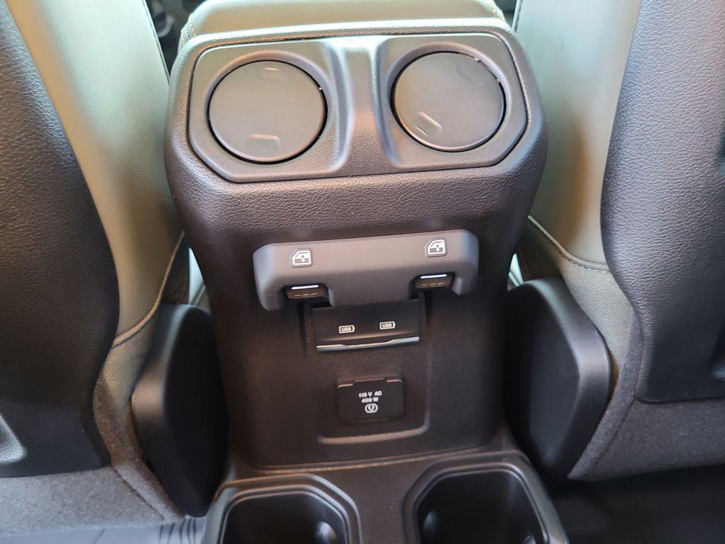 new 2026 Jeep Gladiator car, priced at $64,120