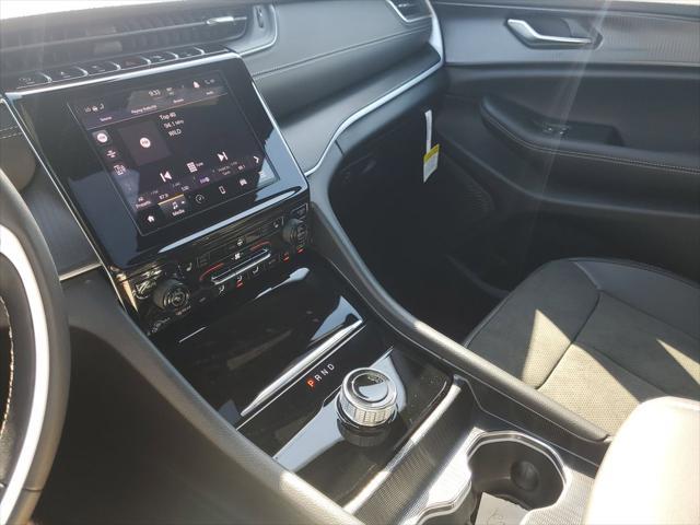 new 2025 Jeep Grand Cherokee L car, priced at $42,730