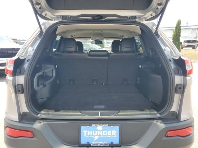 used 2016 Jeep Cherokee car, priced at $15,236
