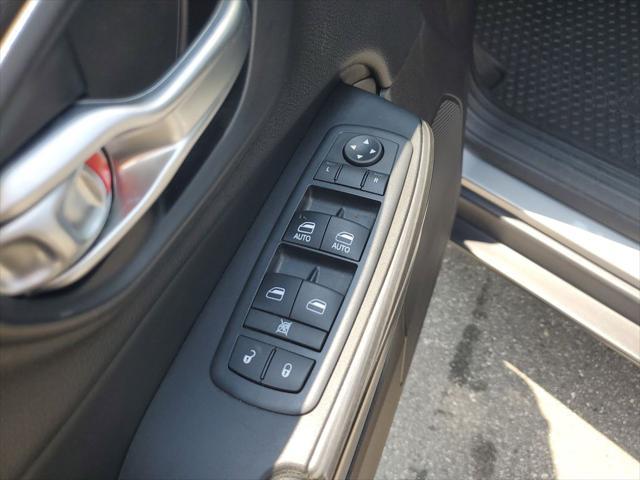 used 2016 Jeep Cherokee car, priced at $15,236