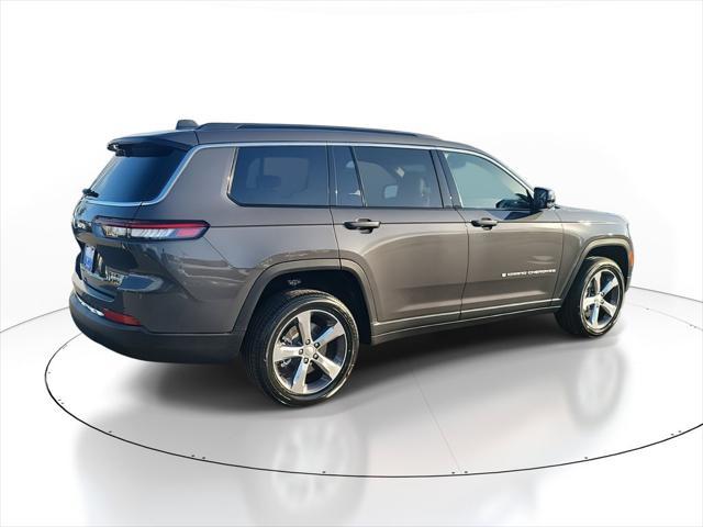 new 2025 Jeep Grand Cherokee L car, priced at $49,922