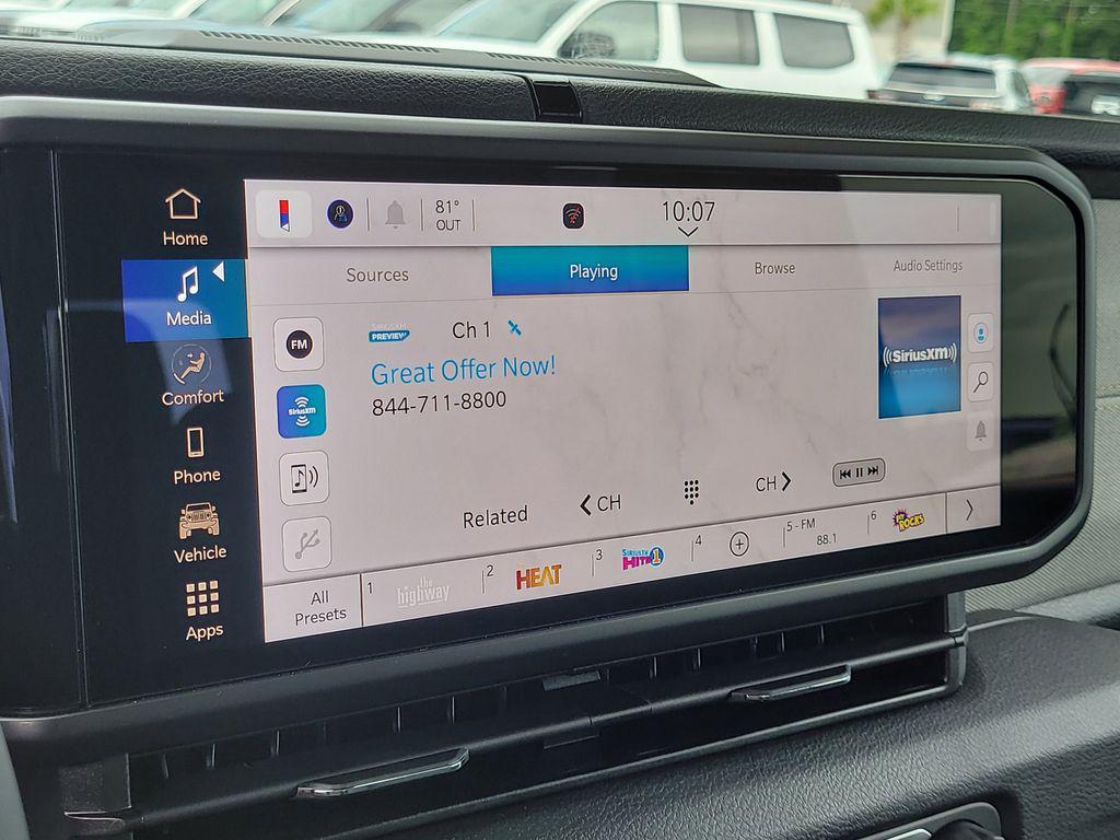 new 2025 Jeep Gladiator car, priced at $39,676