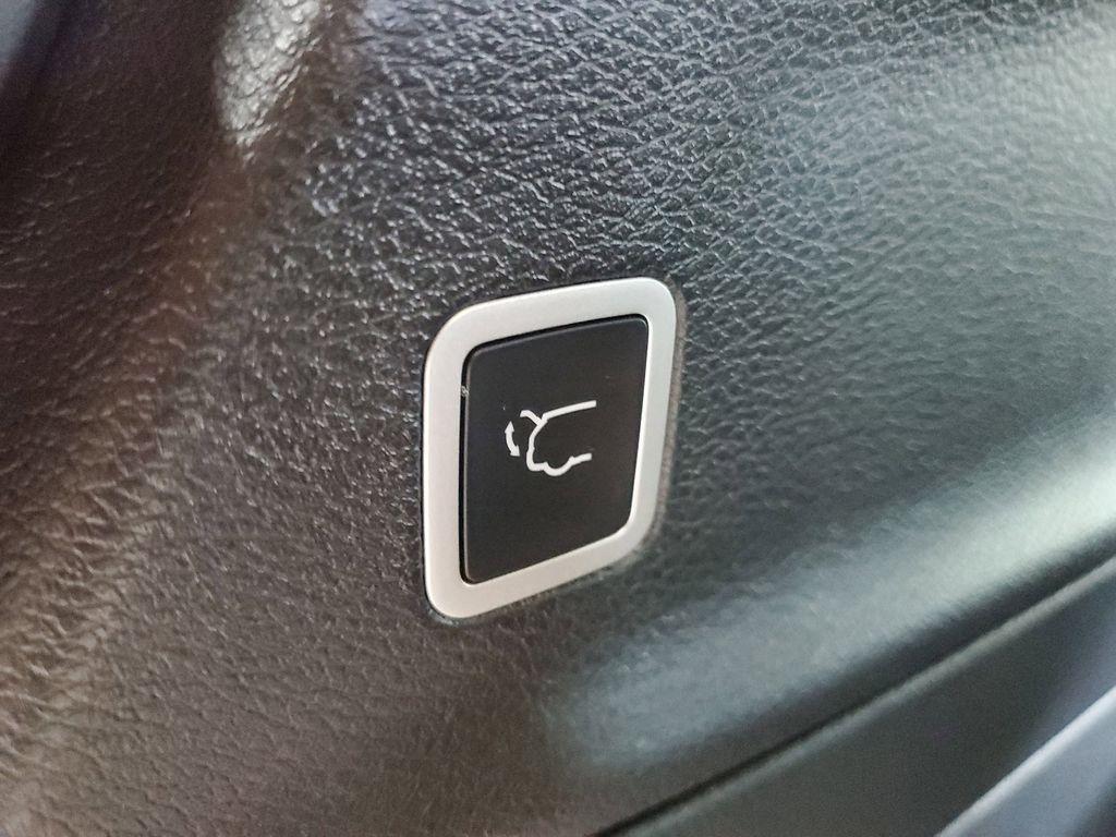 new 2025 Chrysler Pacifica car, priced at $44,522
