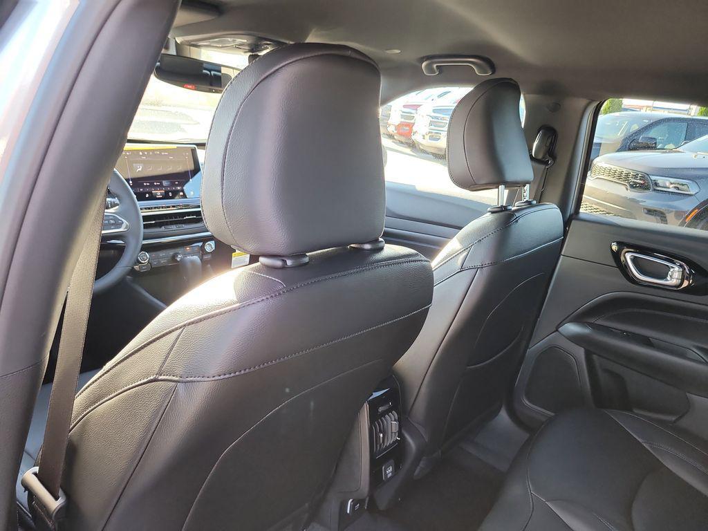 new 2026 Jeep Compass car, priced at $36,074