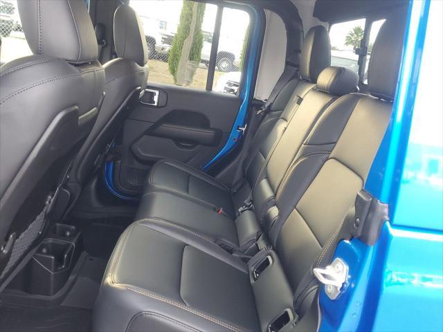 new 2025 Jeep Gladiator car, priced at $47,999