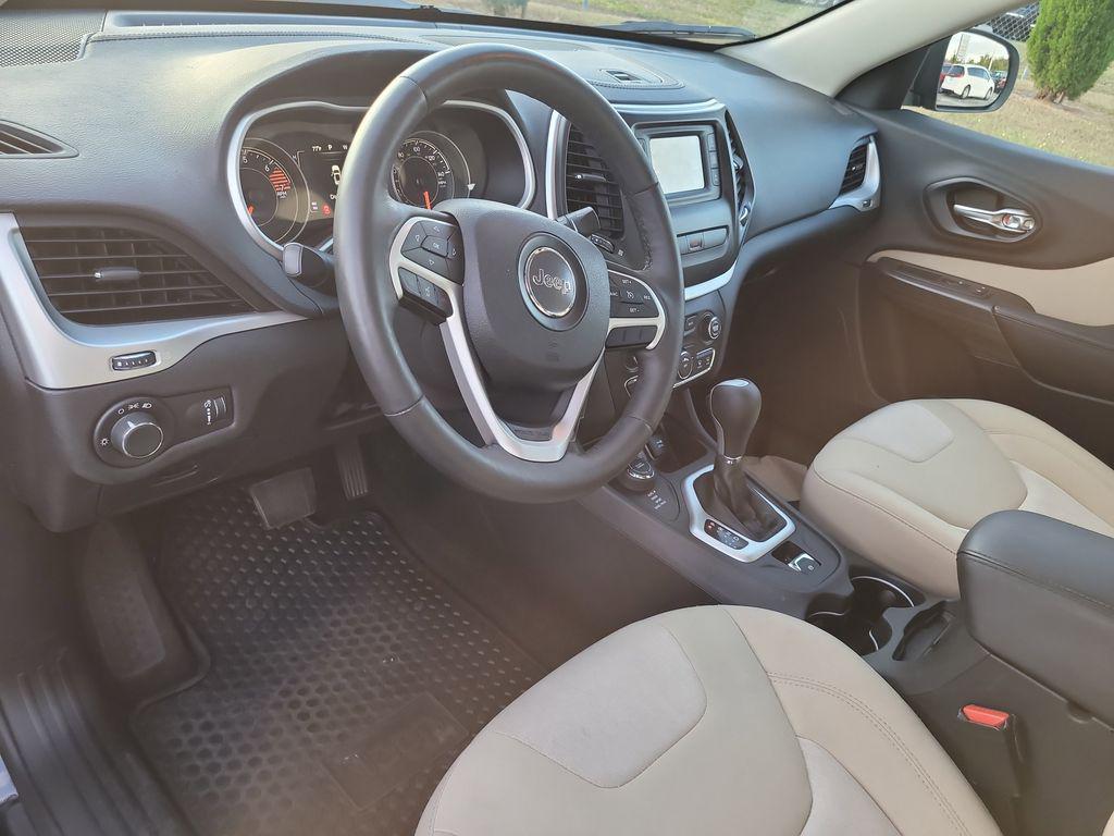used 2016 Jeep Cherokee car, priced at $14,252