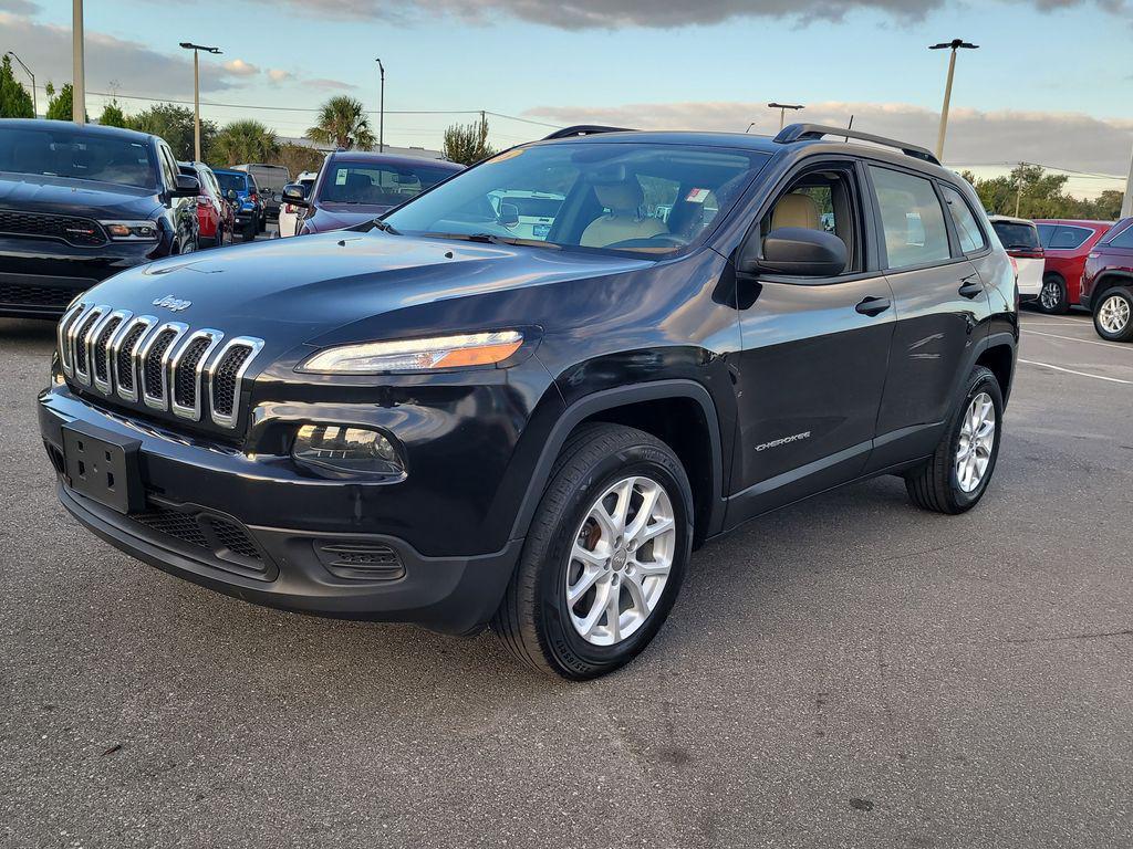 used 2016 Jeep Cherokee car, priced at $14,252