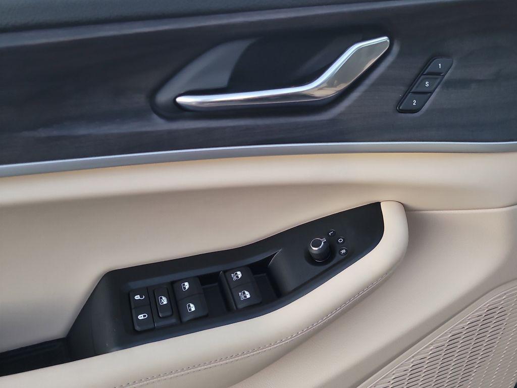 new 2025 Jeep Grand Cherokee L car, priced at $47,858