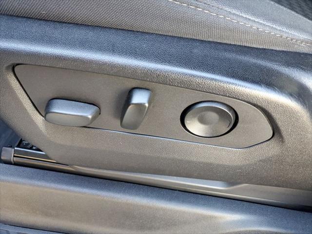 used 2022 Chevrolet Silverado 1500 car, priced at $32,280