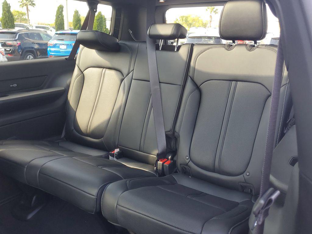 new 2025 Jeep Wagoneer L car, priced at $75,989