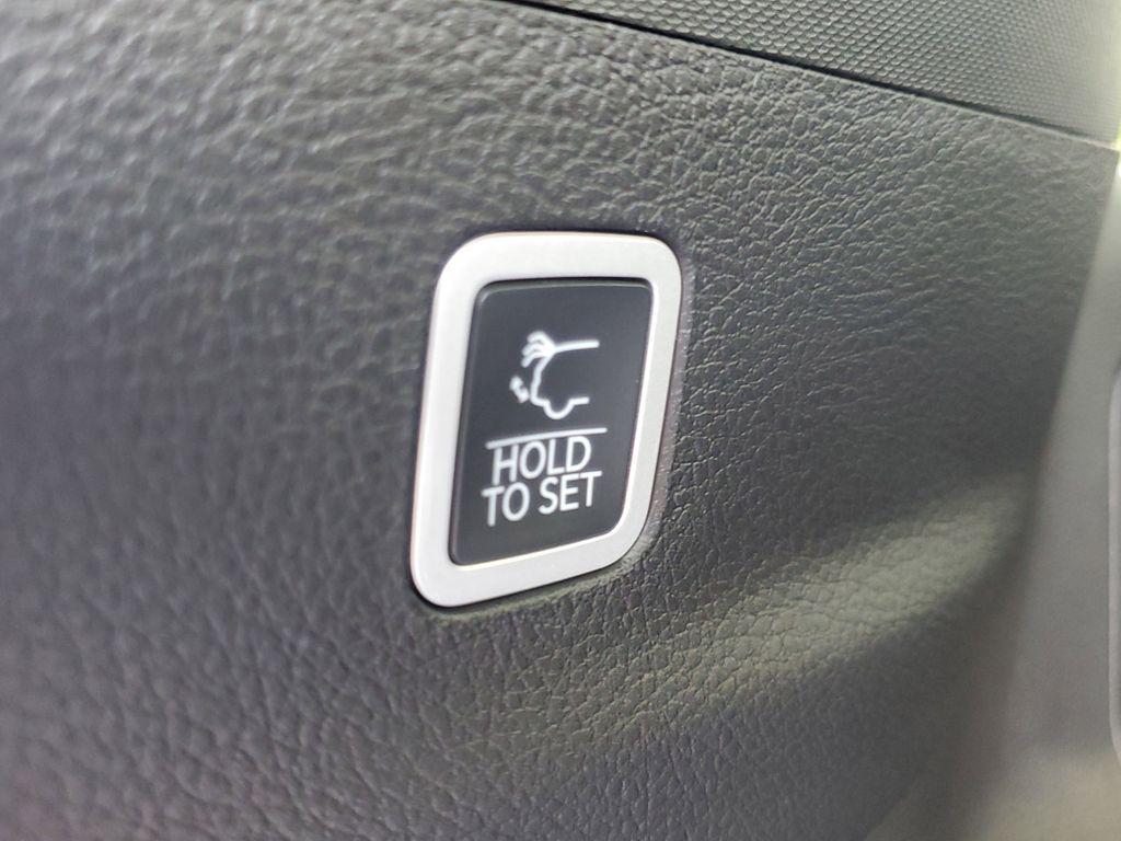 new 2025 Jeep Wagoneer L car, priced at $75,989