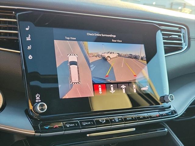 new 2025 Jeep Wagoneer L car, priced at $82,052