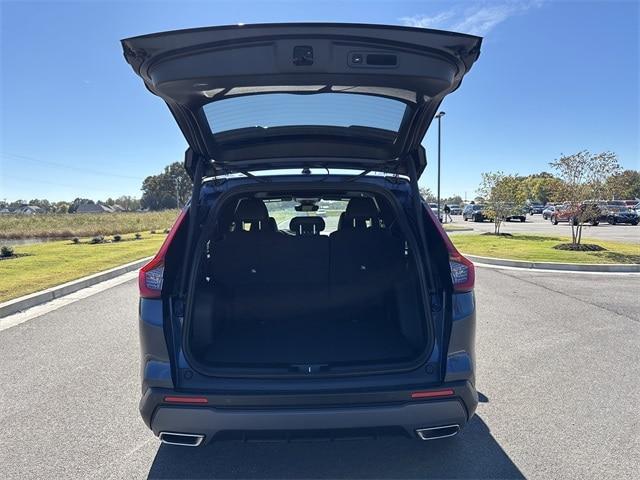 new 2026 Honda CR-V Hybrid car, priced at $42,826