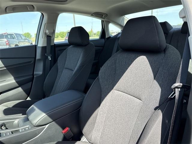 new 2025 Honda Accord car, priced at $31,076