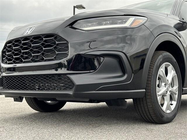 new 2025 Honda HR-V car, priced at $26,259