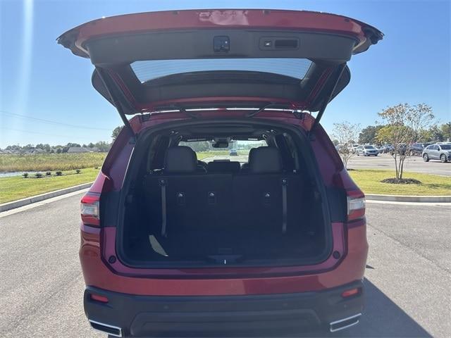 new 2025 Honda Pilot car, priced at $55,399