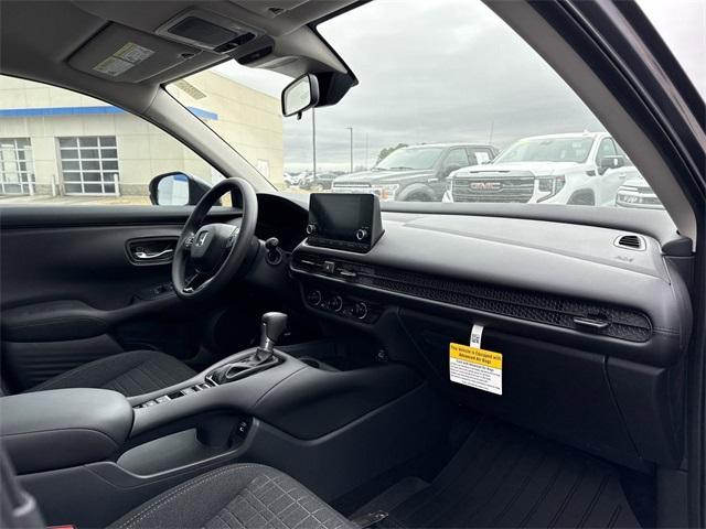 new 2025 Honda HR-V car, priced at $27,729