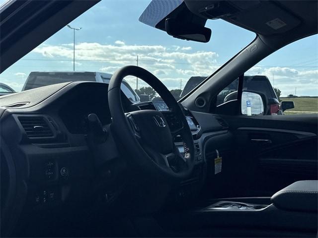 new 2025 Honda Ridgeline car, priced at $42,041