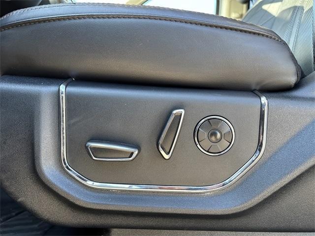 used 2020 Ford Expedition Max car, priced at $37,997