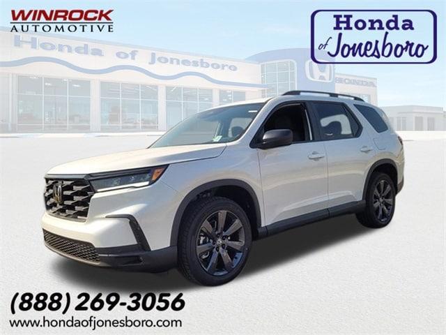 new 2025 Honda Pilot car, priced at $43,365