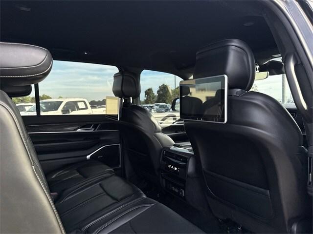 used 2022 Jeep Wagoneer car, priced at $37,997