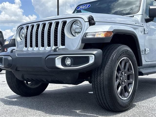 used 2023 Jeep Gladiator car, priced at $30,463