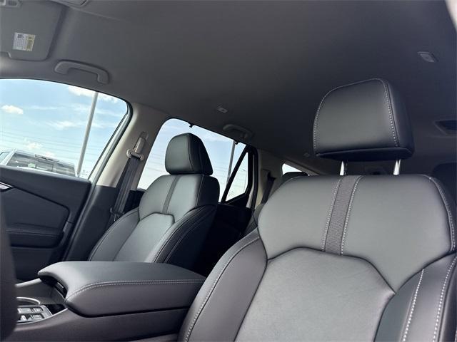 new 2025 Honda Pilot car, priced at $46,555