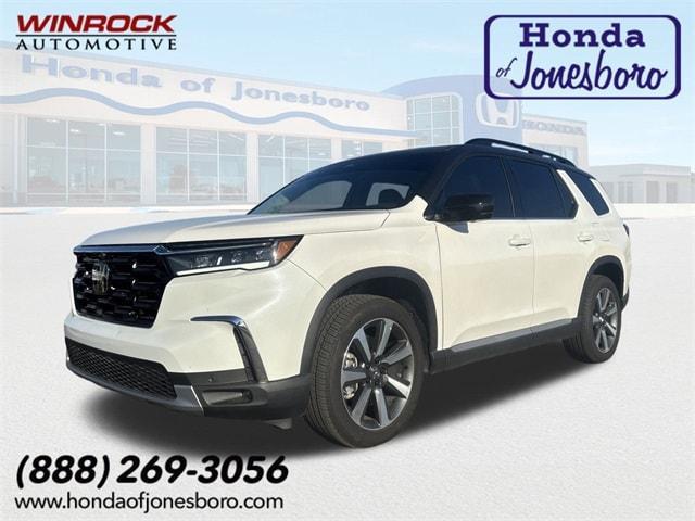 used 2025 Honda Pilot car, priced at $51,263
