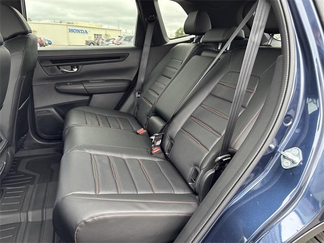 new 2026 Honda CR-V Hybrid car, priced at $39,372