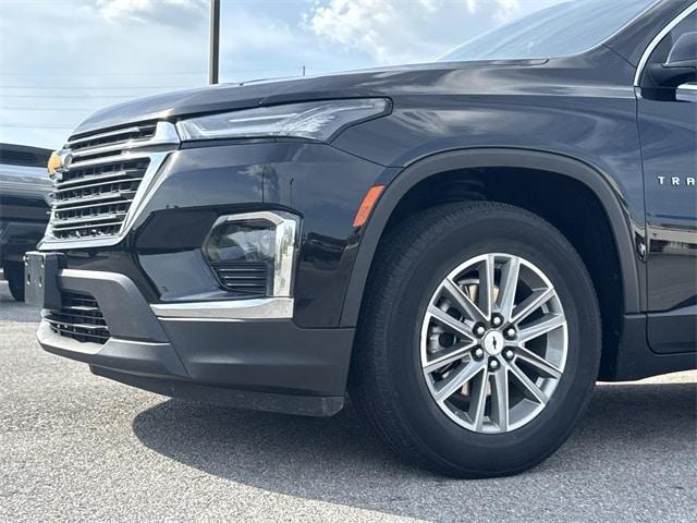 used 2023 Chevrolet Traverse car, priced at $31,610