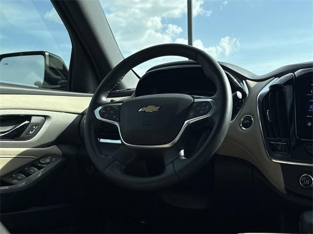 used 2023 Chevrolet Traverse car, priced at $31,610