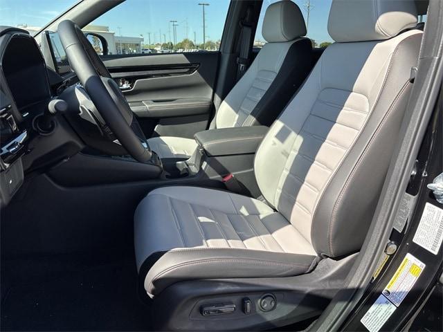 new 2026 Honda CR-V Hybrid car, priced at $42,772