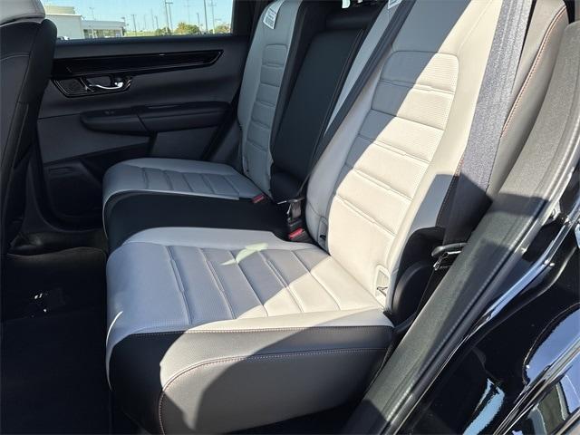 new 2026 Honda CR-V Hybrid car, priced at $42,772