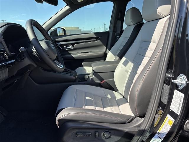 new 2026 Honda CR-V Hybrid car, priced at $42,772