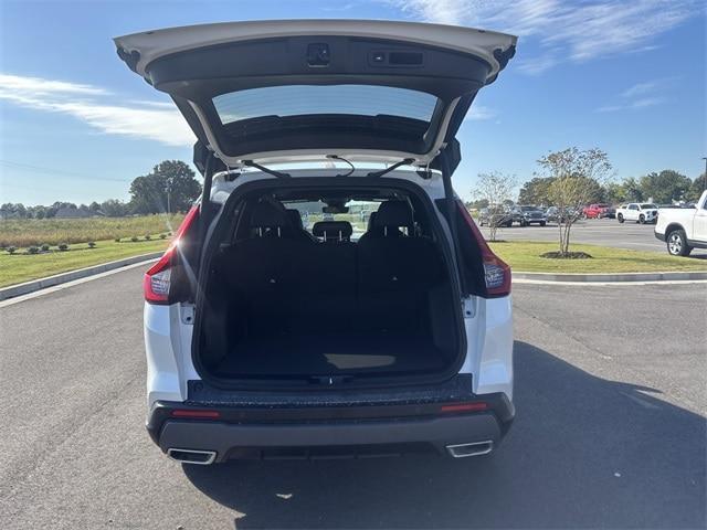 new 2026 Honda CR-V Hybrid car, priced at $44,155