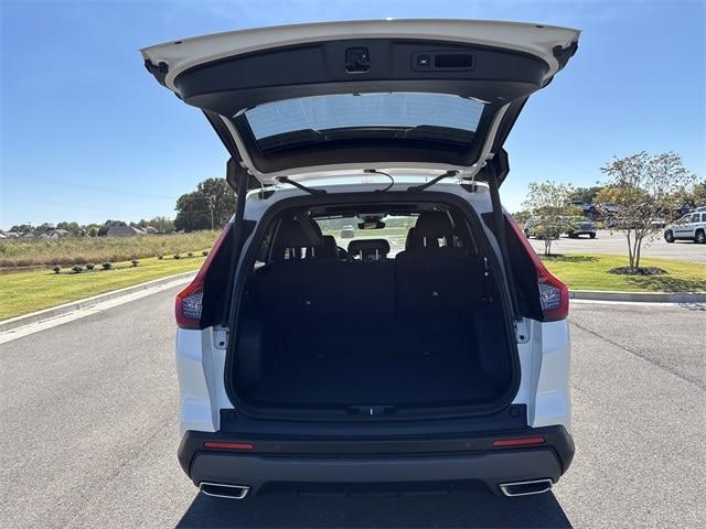 new 2026 Honda CR-V Hybrid car, priced at $41,287