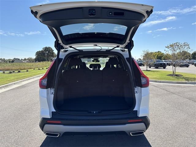 new 2026 Honda CR-V Hybrid car, priced at $39,891