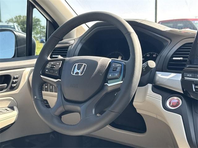 new 2025 Honda Odyssey car, priced at $43,243