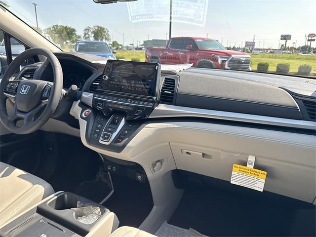 new 2025 Honda Odyssey car, priced at $43,243