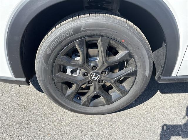 new 2025 Honda HR-V car, priced at $30,233