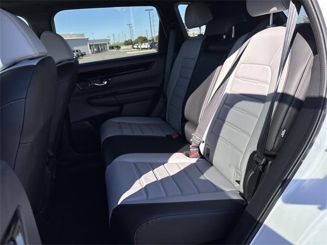 new 2026 Honda CR-V Hybrid car, priced at $43,272