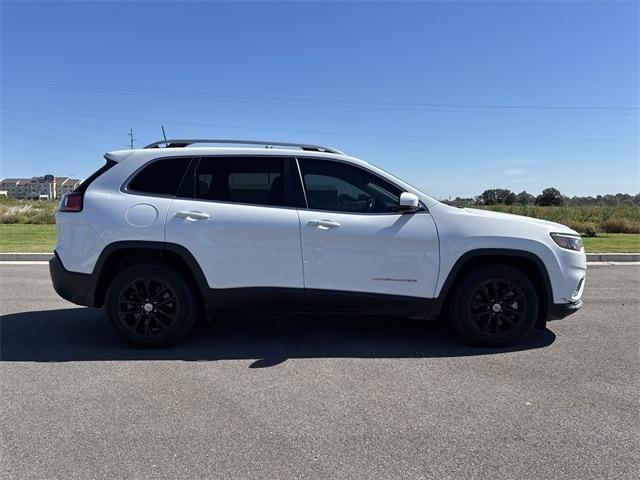 used 2021 Jeep Cherokee car, priced at $17,027