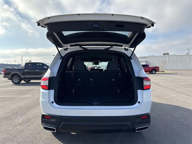 new 2025 Honda Pilot car, priced at $42,750