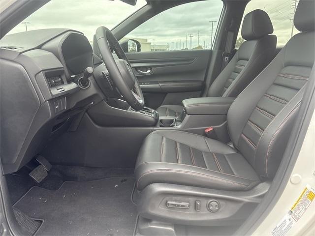 new 2026 Honda CR-V Hybrid car, priced at $39,764