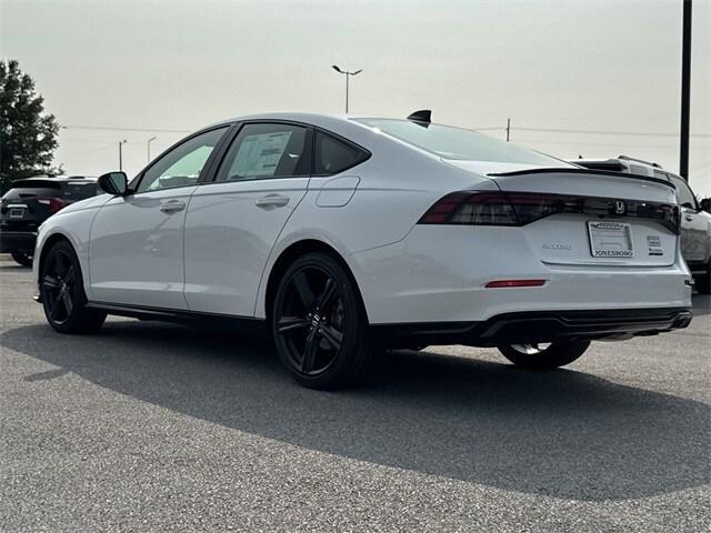 new 2025 Honda Accord Hybrid car, priced at $35,217