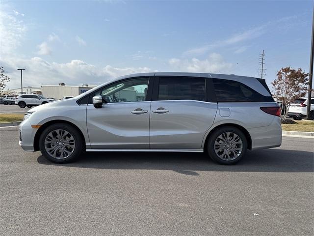 new 2026 Honda Odyssey car, priced at $48,990