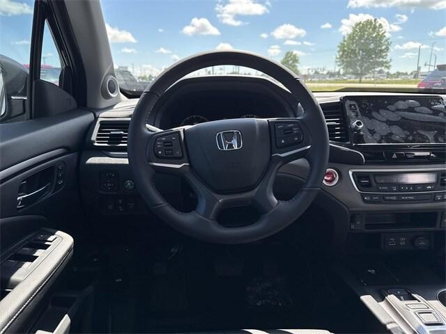 new 2025 Honda Ridgeline car, priced at $43,707
