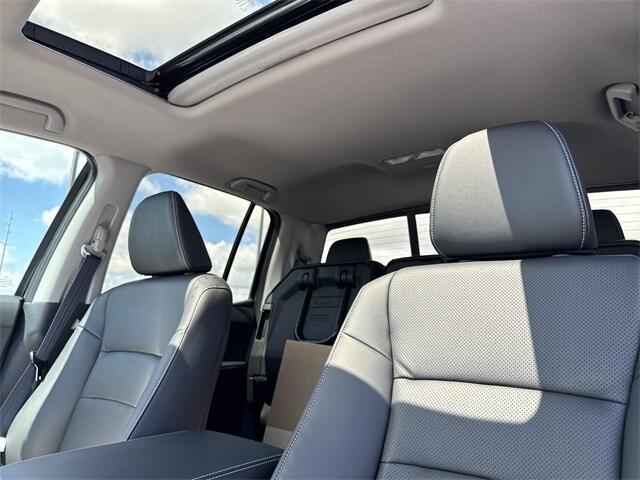 new 2025 Honda Ridgeline car, priced at $43,707
