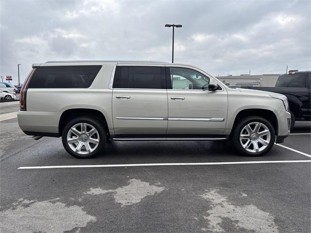used 2016 Cadillac Escalade ESV car, priced at $22,720