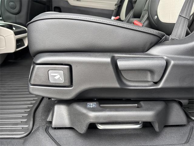 new 2026 Honda Odyssey car, priced at $53,190